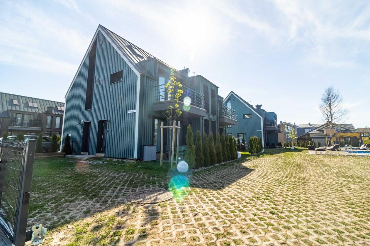 Green Shine Apartment, By Cohost Palanga Exterior photo