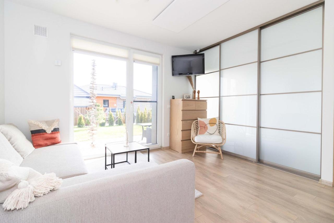 Green Shine Apartment, By Cohost Palanga Exterior photo