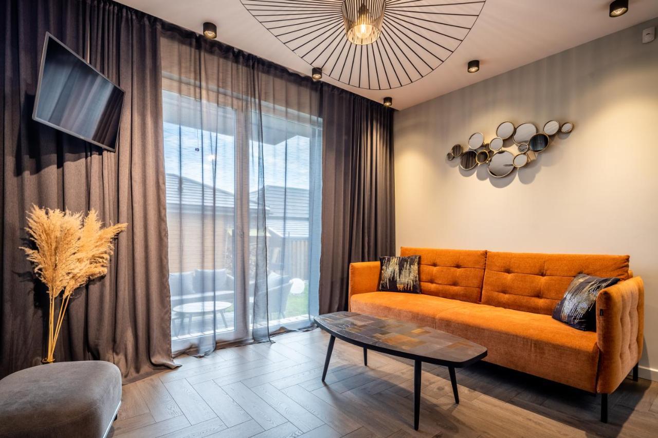 Green Shine Apartment, By Cohost Palanga Exterior photo