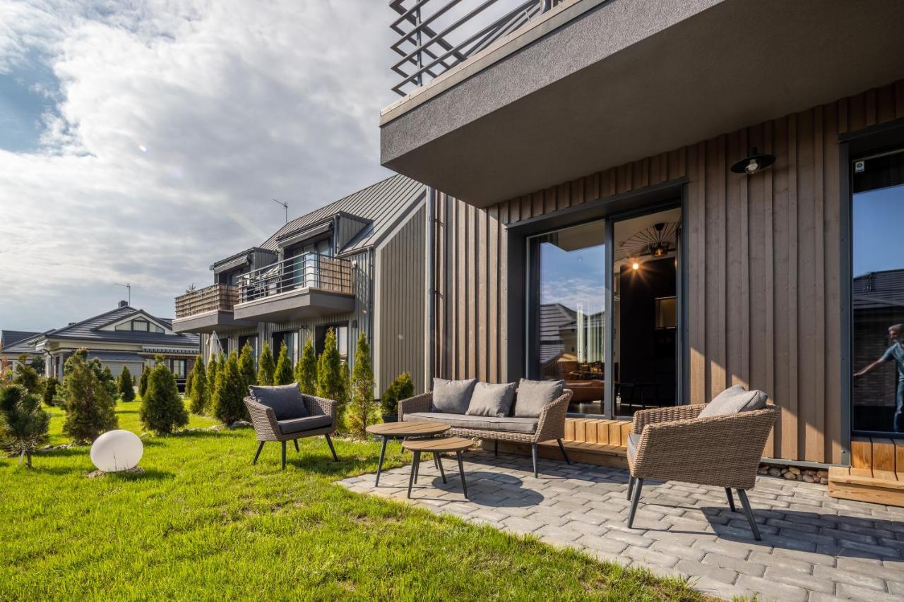 Green Shine Apartment, By Cohost Palanga Exterior photo