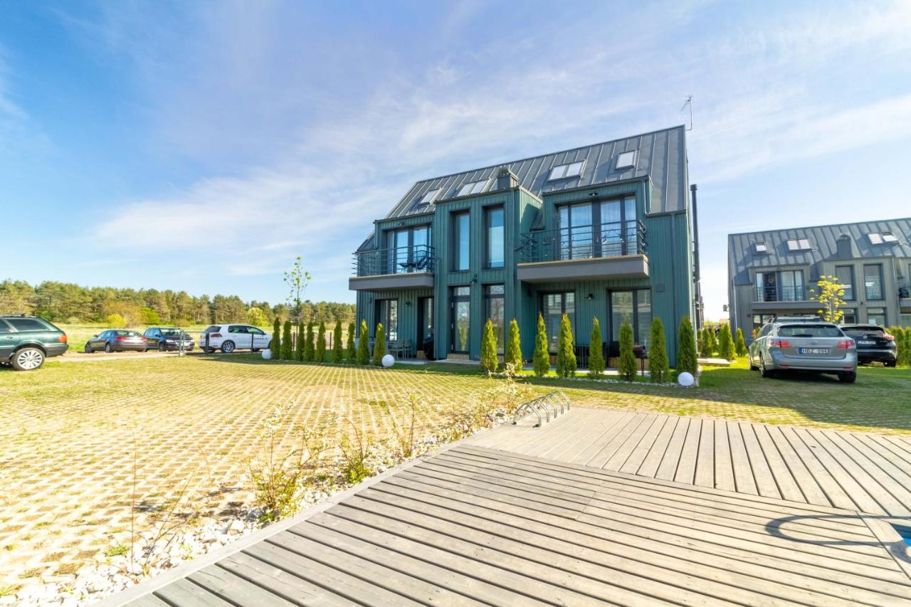 Green Shine Apartment, By Cohost Palanga Exterior photo