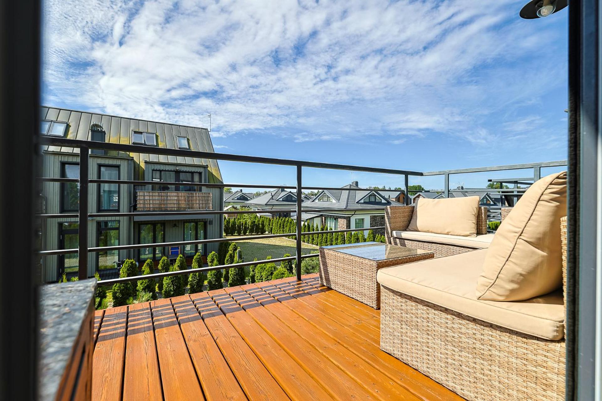 Green Shine Apartment, By Cohost Palanga Exterior photo